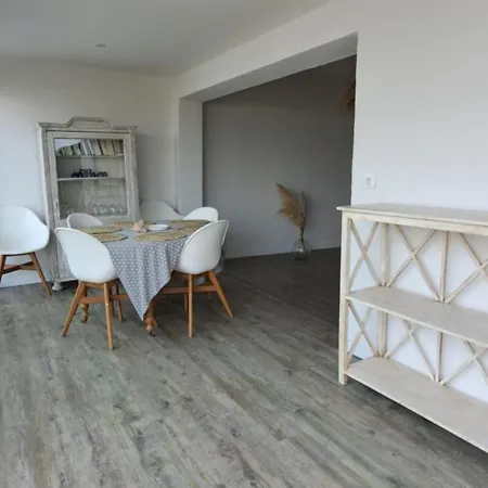 Casa Lila Nyaraló *